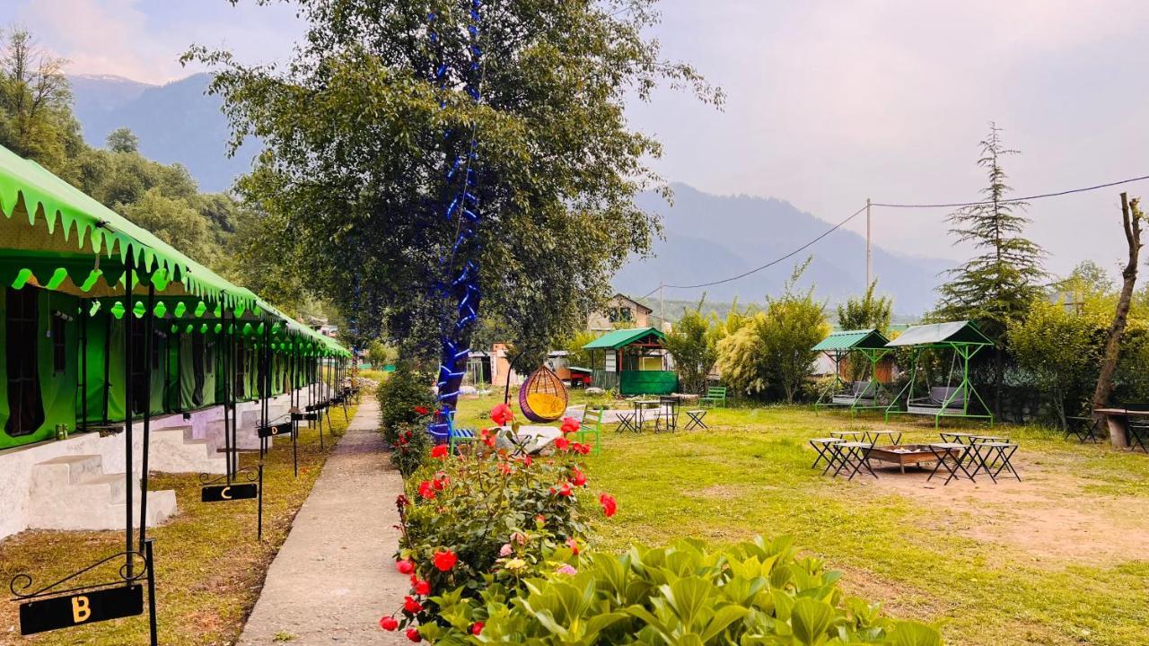 Gama Inn Manāli Kültér fotó